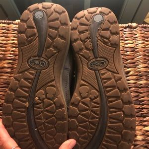 Chaco Shoes - Chacos hiking shoe Chaco Shoes - Chacos hiking shoe